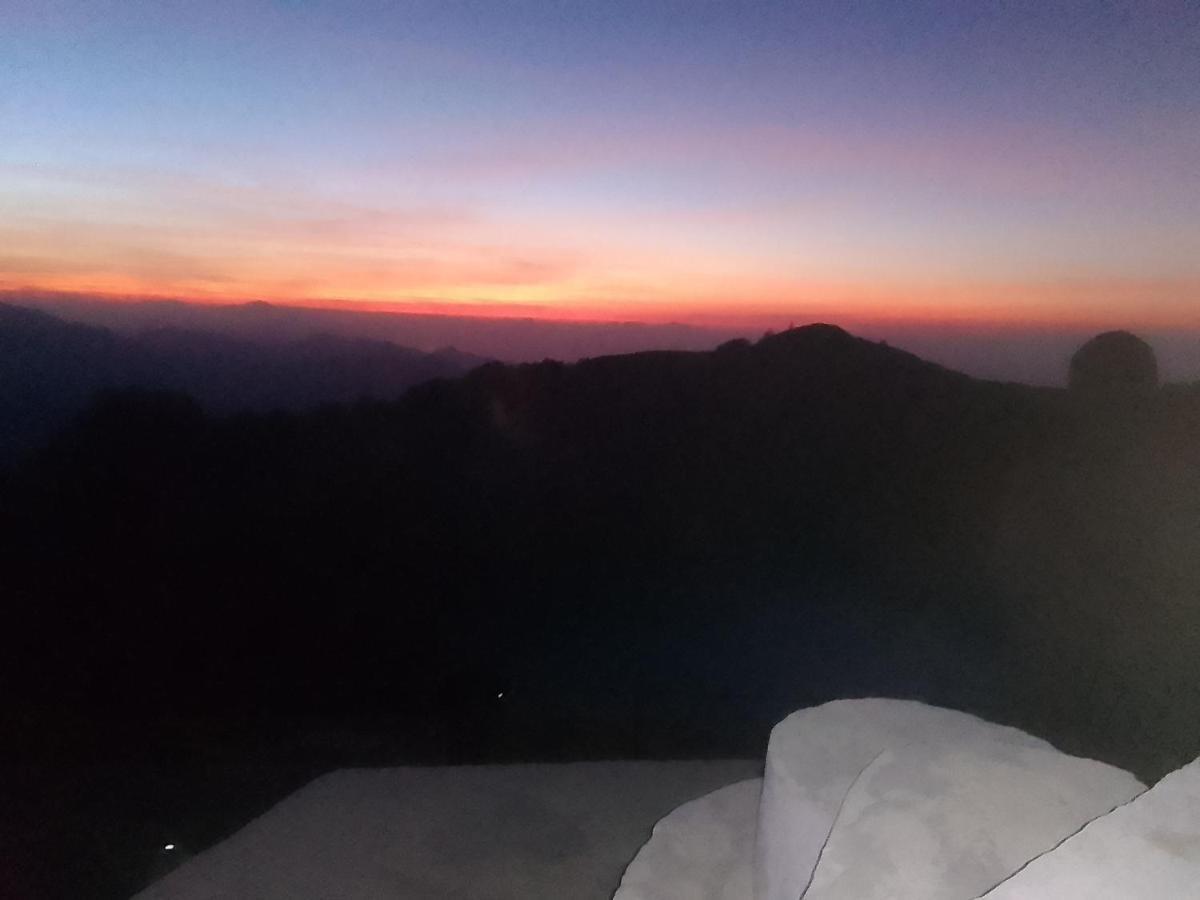 Shila Guest House Kelimutu Exterior photo